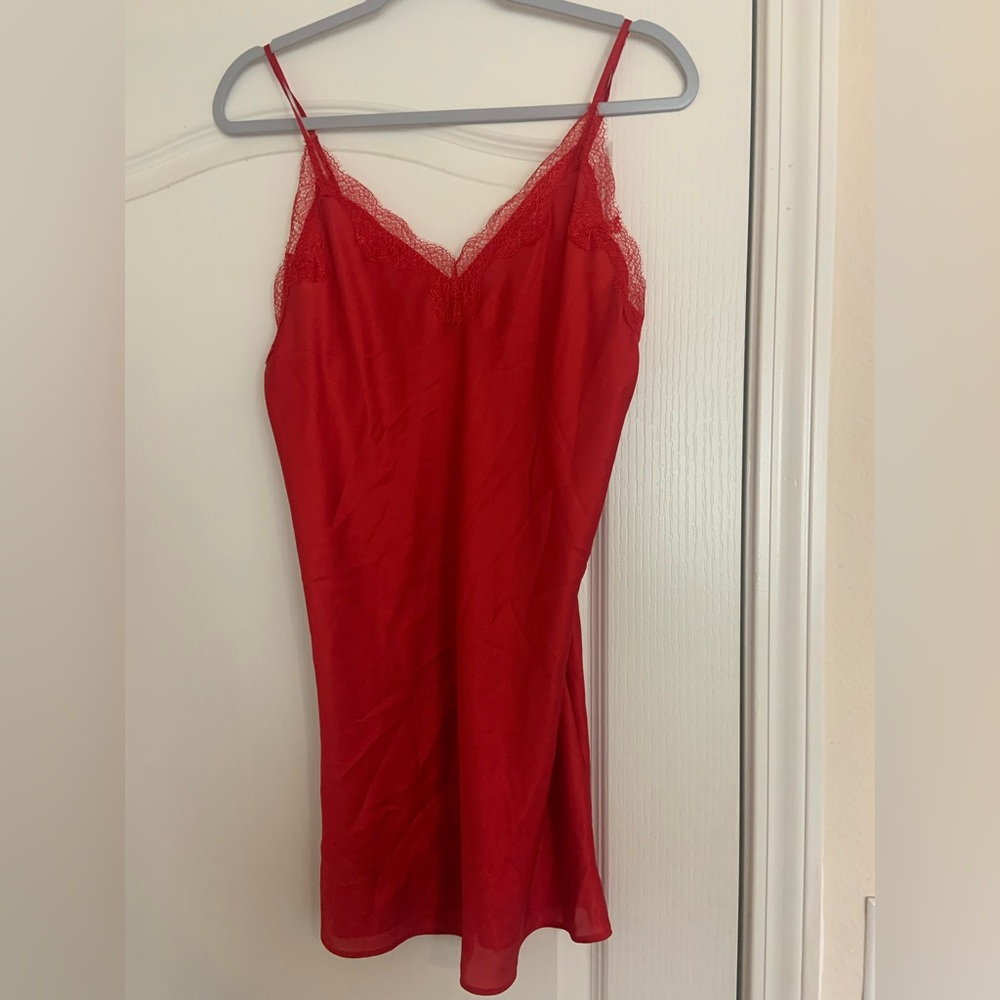 NWT Victoria’s Secret Lingerie M Red